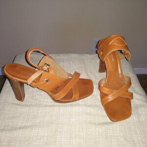 Vintage Y2K Unique BEBE Brown Leather Platform Heels Platform Sandals Size 9